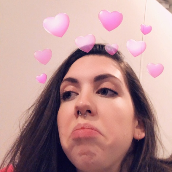 Meet your Posher, Jessica - Picture 1 of 1